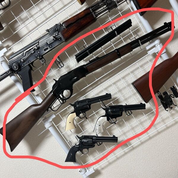 KTWウィンチェスターM1873カービン×タナカ ペガサス2×マルシン製ジャンクSAA(破損あり)セット、革製右用SAAホルスター