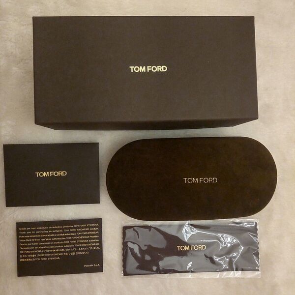 TOM FORDトムフォード サングラスケース メガネケース