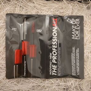 MAKE UP FOR EVER マスカラ ウルトラブラック デラックスサンプル