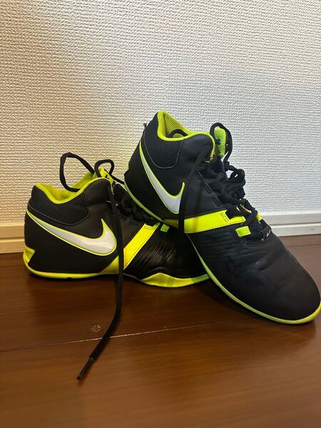 Nike バスケットボール シューズ バッシュ 24cm