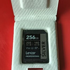 新品同様 lexar Professional SDカード256gb 価格ご相談してください!大歓迎です