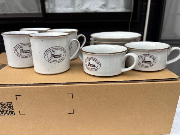ミスタードーナツ 1980年代アメリカンカップ ノリタケ製 マグカップ4客 ソーサー5枚 スープカップ2客 旧ロゴ 昭和レトロ