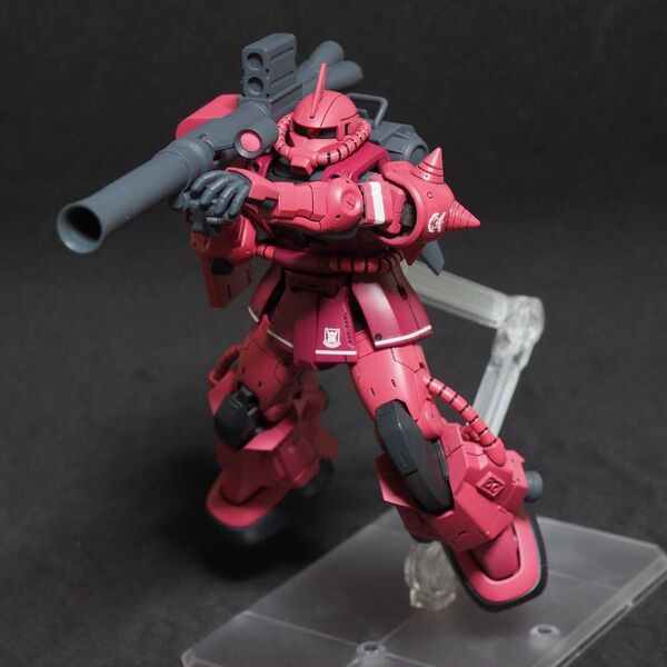 HG 1/144 シャア専用高機動型ザクⅡ 塗装済完成品