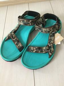 未使用　Teva HURRICANE XLT TOMMY 9