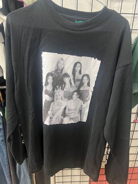 ベビーモンスター ロングシャツ Mサイズ 黒 ロンT 長袖