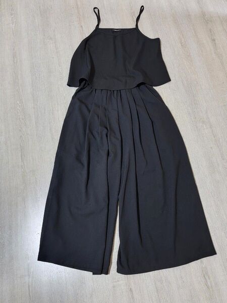 セットアップ ワイドパンツ キャミソール ブラックMサイズ