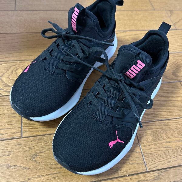 PUMA スニーカー 22.0cm ブラック ピンクロゴ