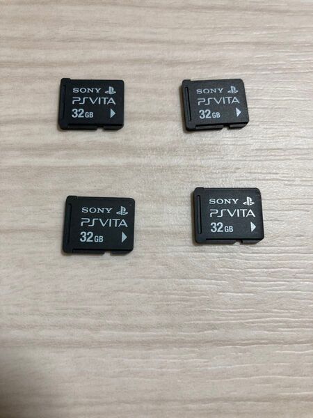 【値下げ可】 PS Vita メモリーカード 32g 4枚セット
