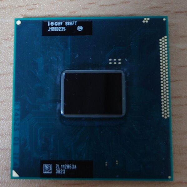 Intel Pentium B950 2.1GHz SR07T