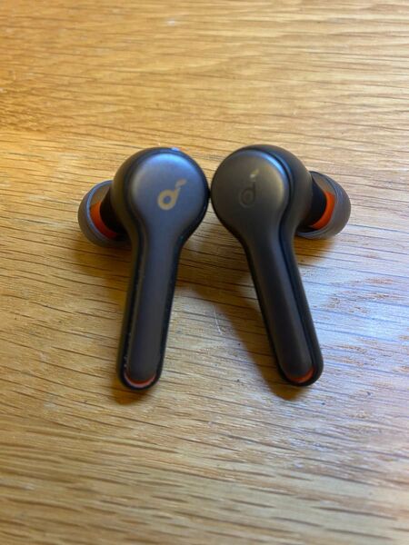 Anker Soundcore liberty Air2 左右イヤホン