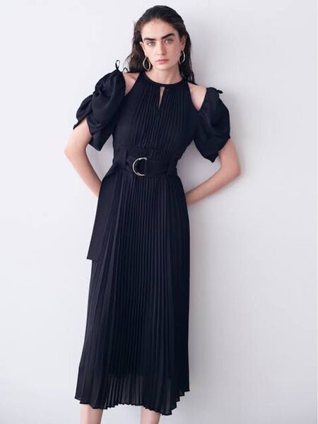 SNIDEL 2wayボリュームスリーブプリントワンピース ブラック 極美品