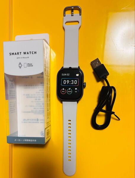 新品 スマートウォッチ Watch 機能多数 充電器、説明書完備