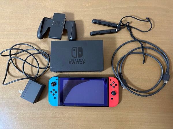 Nintendo Switch 本体 (箱無し)+スプラトゥーンケース付