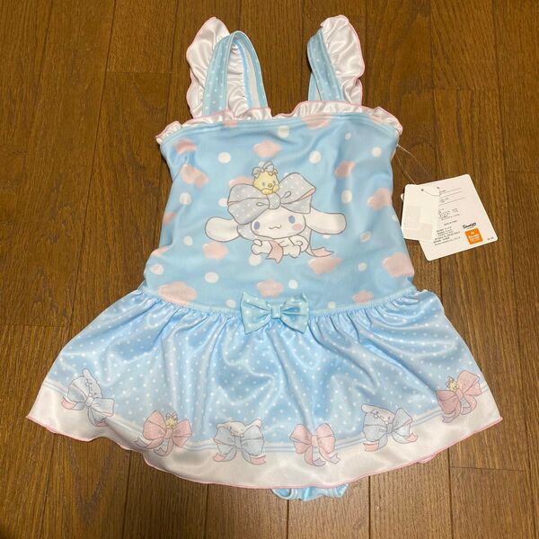 新品タグ付き シナモロール シナモン 130 水着 水色 リボン 女の子ワンピース水着 女の子