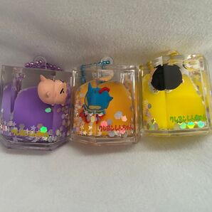 クレヨンしんちゃん ぷかぷかオイルキーホルダー ぶりぶりざえもん アクション仮面