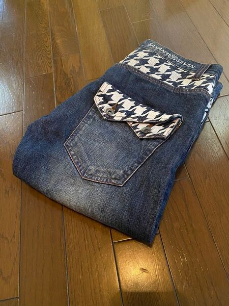 美品バナナセブンデニムジーンズショートハーフパンツチェーンステッチ刺繍ペイントvintage wash