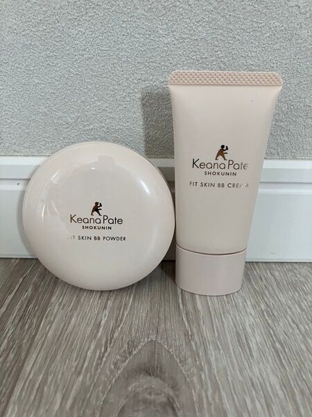 BBクリーム 化粧下地 ファンデーション フェイスパウダー 毛穴パテ職人 ナチュラルベージュ