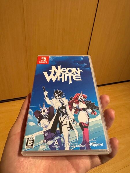 中古 Nintendo switch ネオンホワイト Neon White