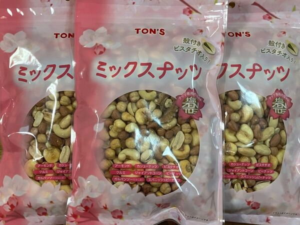 東洋ナッツ 春 徳用塩味ミックスナッツ 300g×3袋