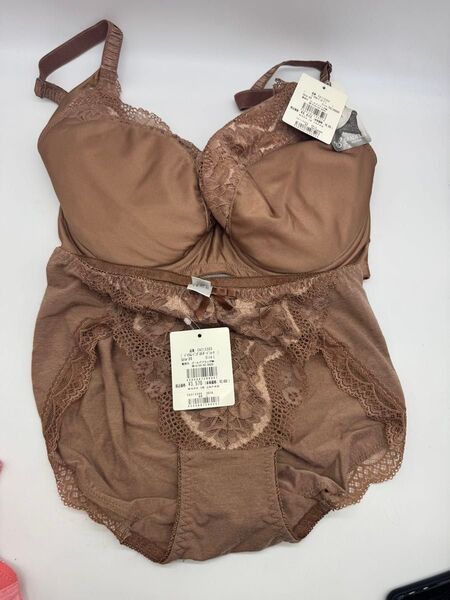 女性用下着 ブラデリスニューヨーク ブラジャーショーツセット 75G/Lサイズ