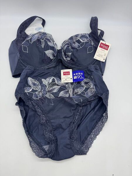 女性用下着 ブラジャーショーツセット ワコール Wing C70/Mサイズ