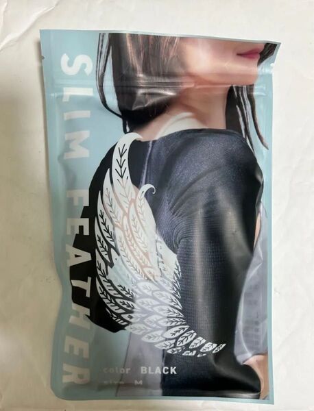 二の腕着圧インナー Slim Feather ブラック Mサイズ 未使用