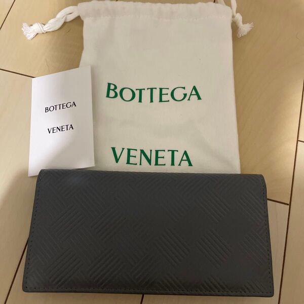 BOTTEGA VENETA イントレチャート 長財布 グレー極美品