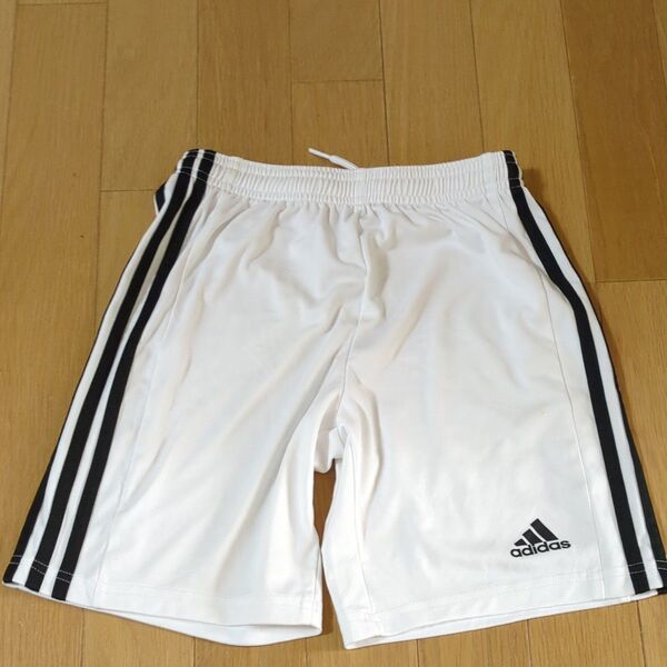 adidas ハーフパンツ 150