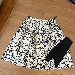 TO BE CHIC スカート サイズ40