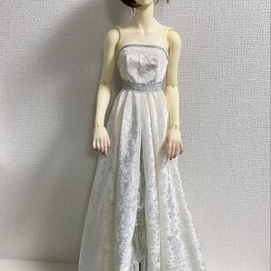 スーパードルフィーSD16女サイズドレス+バラ