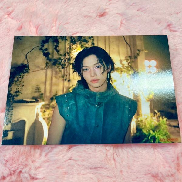 フィリックス Felix 期間生産限定盤 Hollow ブロマイドカード 封入