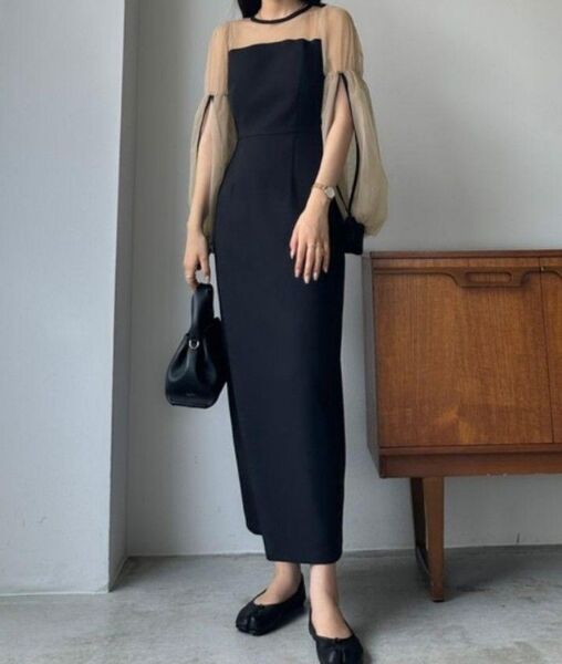 【美品】Louere チュールボリューム袖ワンピース 結婚式 オケージョン М