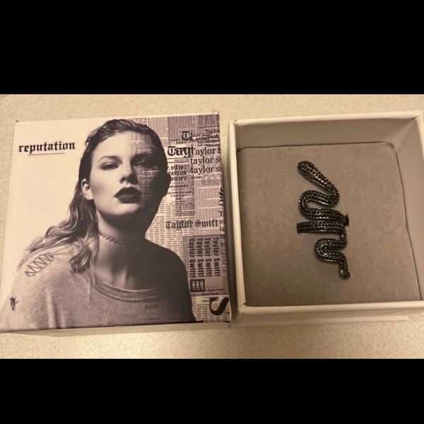 Taylor Swift REPスネークリング
