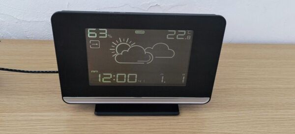 デジタル時計 温湿度計 天気予報機能付き
