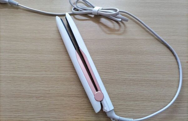 【美品】Panasonicナノケアヘアアイロン ホワイト EH-HS0J