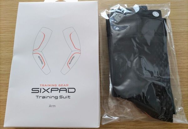 【ほぼ未使用】 SIXPAD Training Suit Arm Sサイズ 二の腕シェイプ