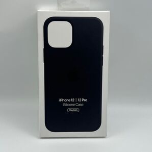(Q19)純正品APPLE iphone 12/12pro 用 シリコンケース ブラック