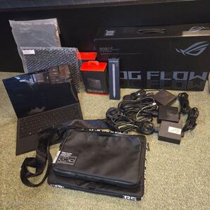 【保証2026年まで】ASUS ROG Flow Z13 付属品多数セット