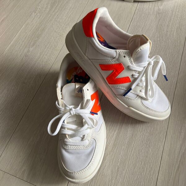 New Balance CRT300 スニーカー 白 オレンジ 23.5cm ニューバランス