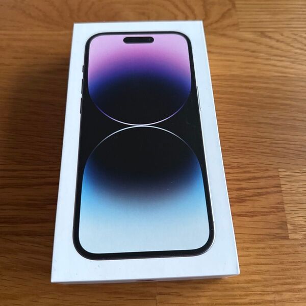 iPhone14proの箱です。