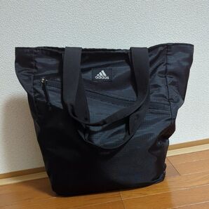 アディダス トートバッグ