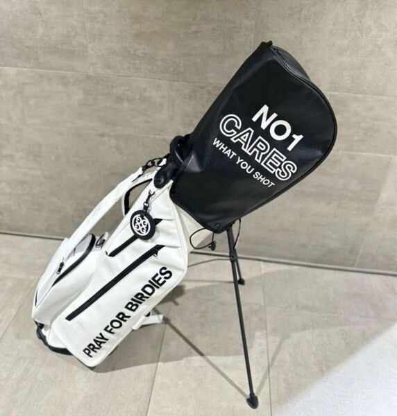 ジーフォア G/FORE GOLF キャディバック ゴルフバッグ ホワイト 5分割 スタンド式