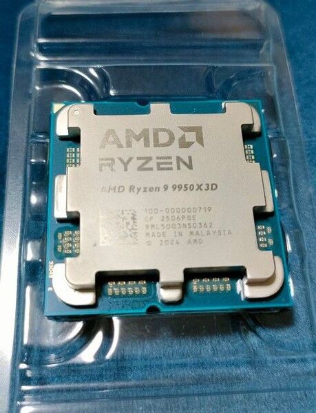 【 動作テスト済み 】AMD Ryzen 9 9950X3D バルク 0362
