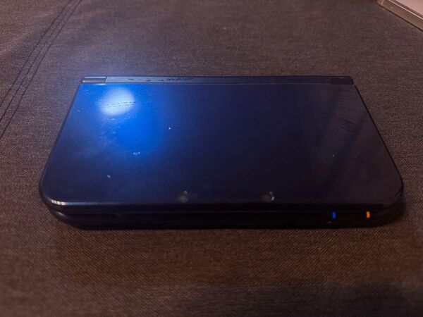 New ニンテンドー3DS LL本体 【黄ばみあり、タッチペンなし】