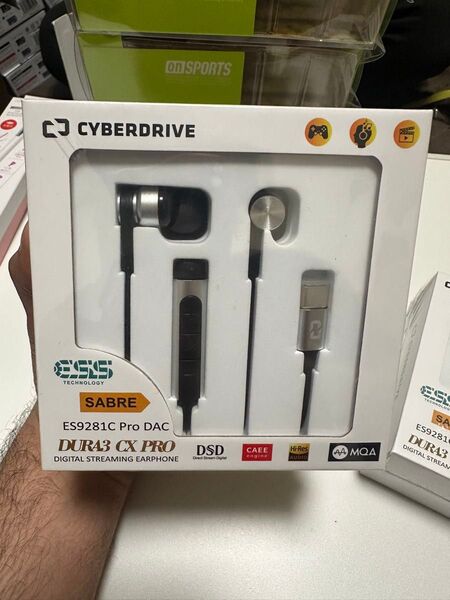CYBERDRIVE DURA3 CX PRO ES9281C イヤホン【新品】