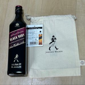ジョニーウォーカー ブラックルビー ノベルティ巾着付き 正規品 40度 700ml JOHNNIE WALKER