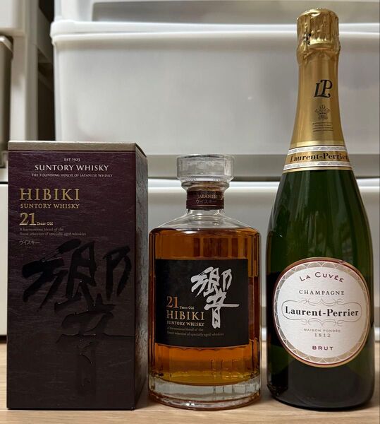 新品未開栓 サントリー SUNTORY 響 21年 響21年 ウイスキー LP ローラン・ペリエ ラ キュベ 750ml