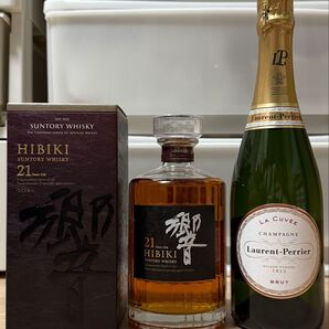 新品未開栓 サントリー SUNTORY 響 21年 響21年 ウイスキー LP ローラン・ペリエ ラ キュベ 750ml