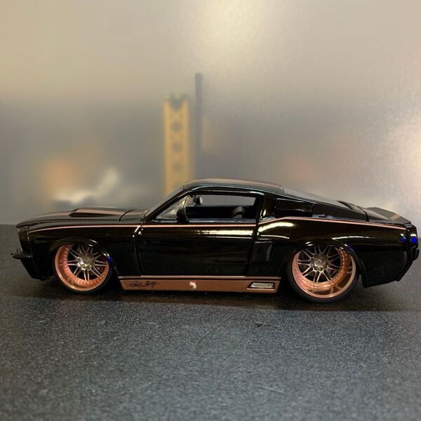 243 フォード マスタング シェルビーGT500 1/24スケール ダイキャストミニカー