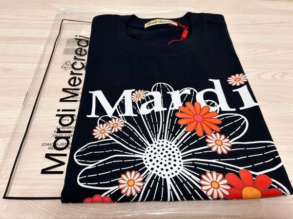 新品 マルディメクルディ Mardi Mercredi 花柄Tシャツ 半袖 紺色× ホワイト